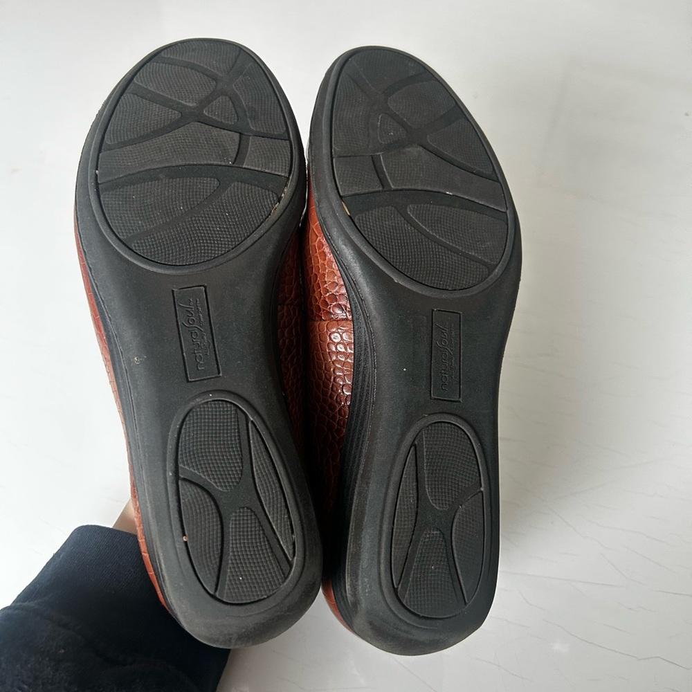 Natural Soul Size 9.5 All Thru Comfort Brown Croc Texture Slip On Loafers - Picture 7 of 7